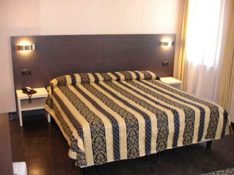 Hotel Le Forum 3*